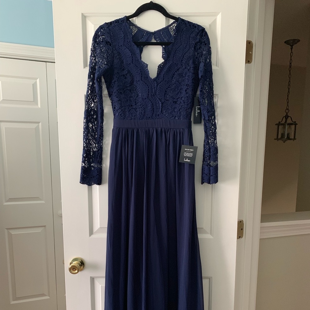 NWT Lulus Lace Maxi Dress
